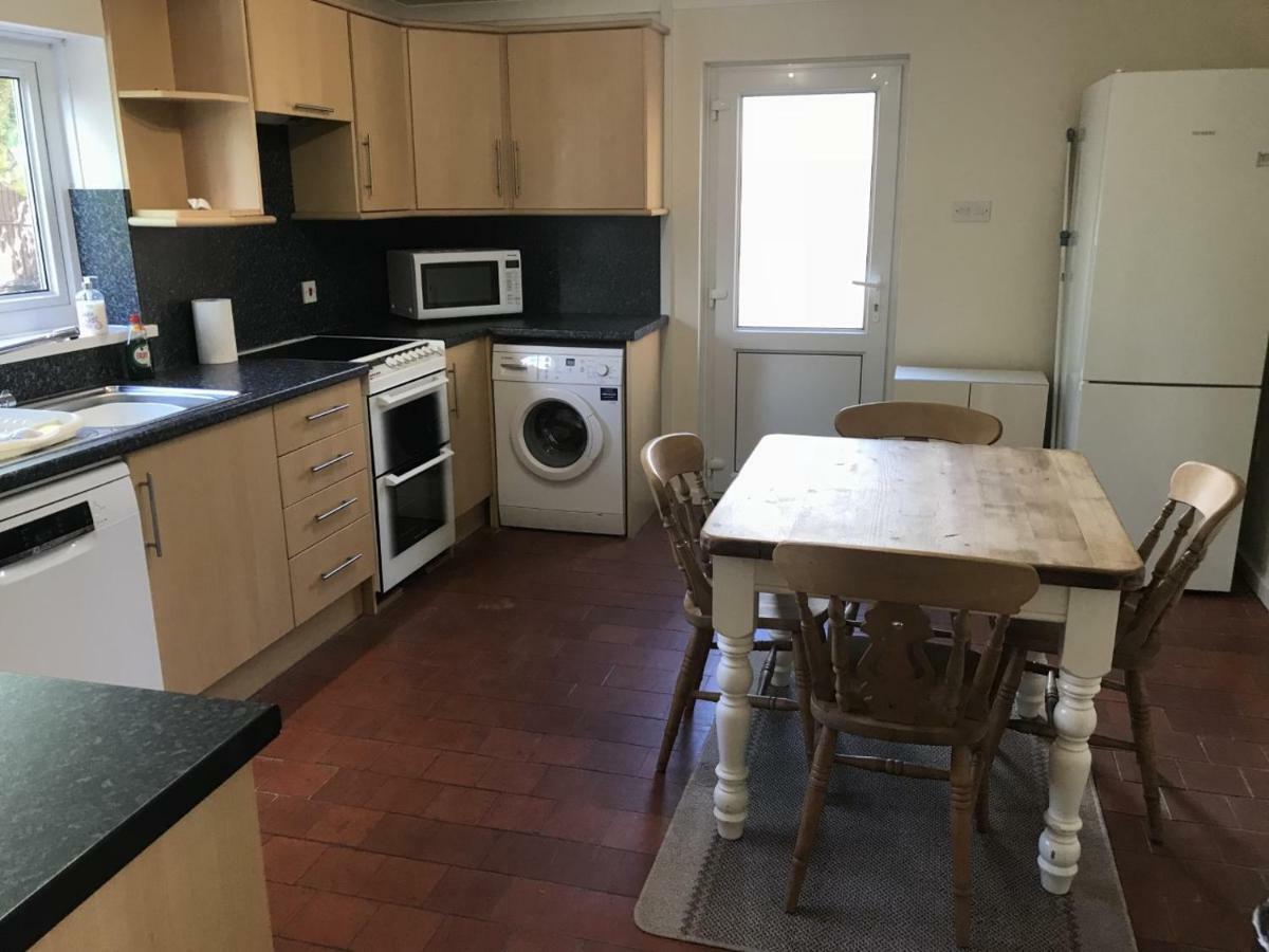 Towy Valley Retreat Carmarthen Esterno foto